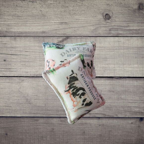 Reusable Kitchen Sponge Set of 2 Cow Dish Scrubby - Picture 3 of 3